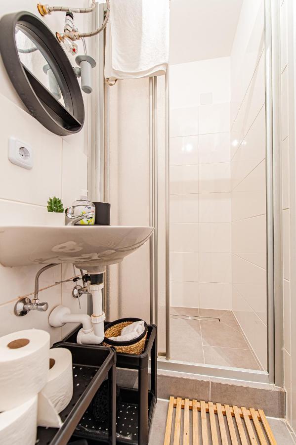 My City Apartment - Vienna Cosy Room Ngoại thất bức ảnh